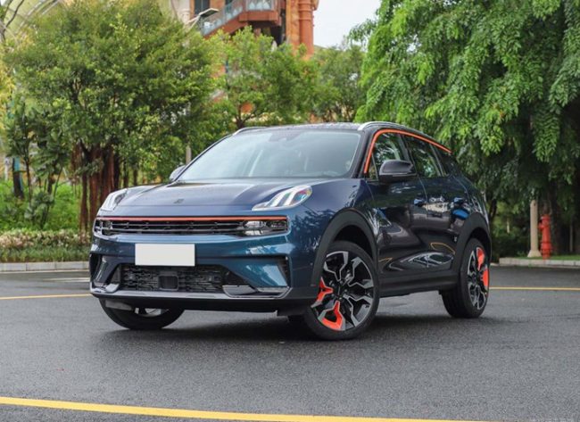 Geely tiggo 8